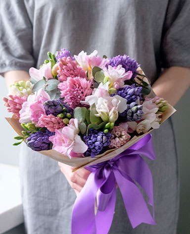 Бесплатная доставка цветов в Козьмодемьянске